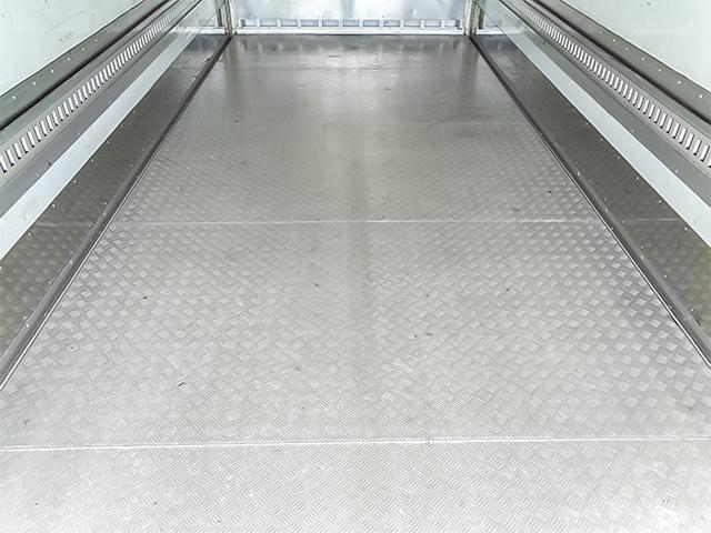 2_4.jpg