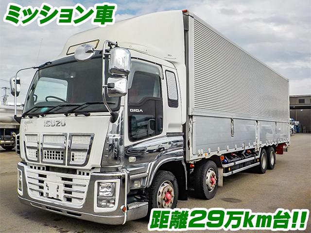 No.3920　H27　いすゞ　ギガ　4軸低床　アルミウイング　ミッション車　最大積載量13,800kg　走行距離約29万km台　ラッシングレール