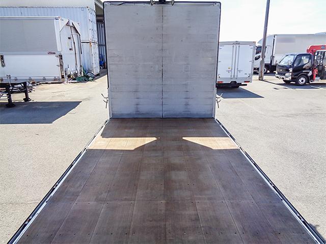 2_8.jpg